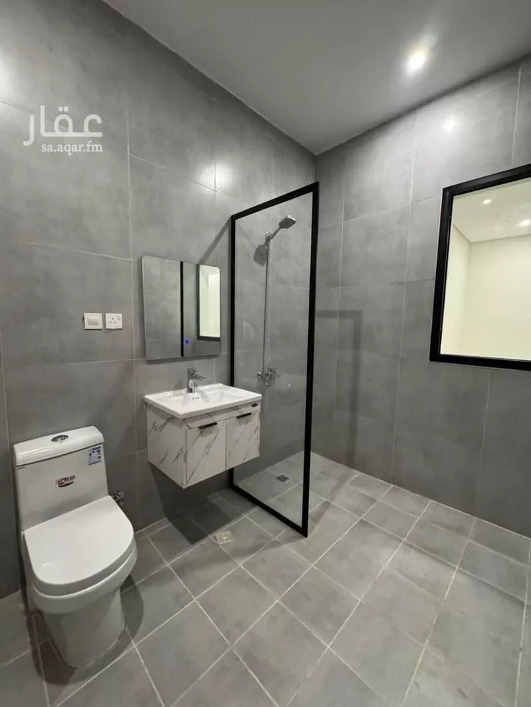 فيلا للإيجار في شارع ابي المكارم بن مفرج, حي عكاظ, مدينة الرياض, منطقة الرياض صورة 3