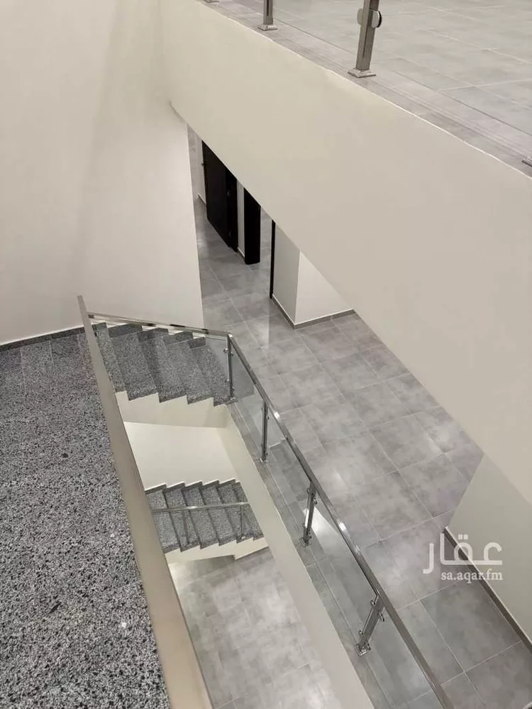 فيلا للإيجار في شارع ابي المكارم بن مفرج, حي عكاظ, مدينة الرياض, منطقة الرياض صورة 5