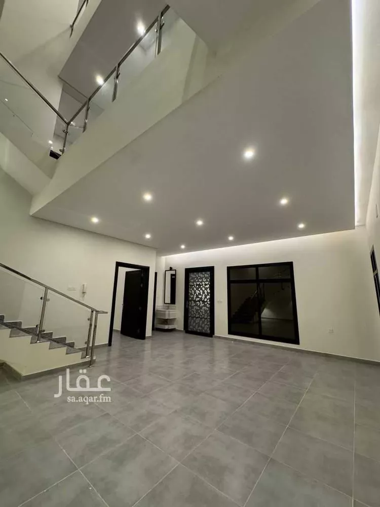 فيلا للإيجار في شارع ابي المكارم بن مفرج, حي عكاظ, مدينة الرياض, منطقة الرياض صورة 2