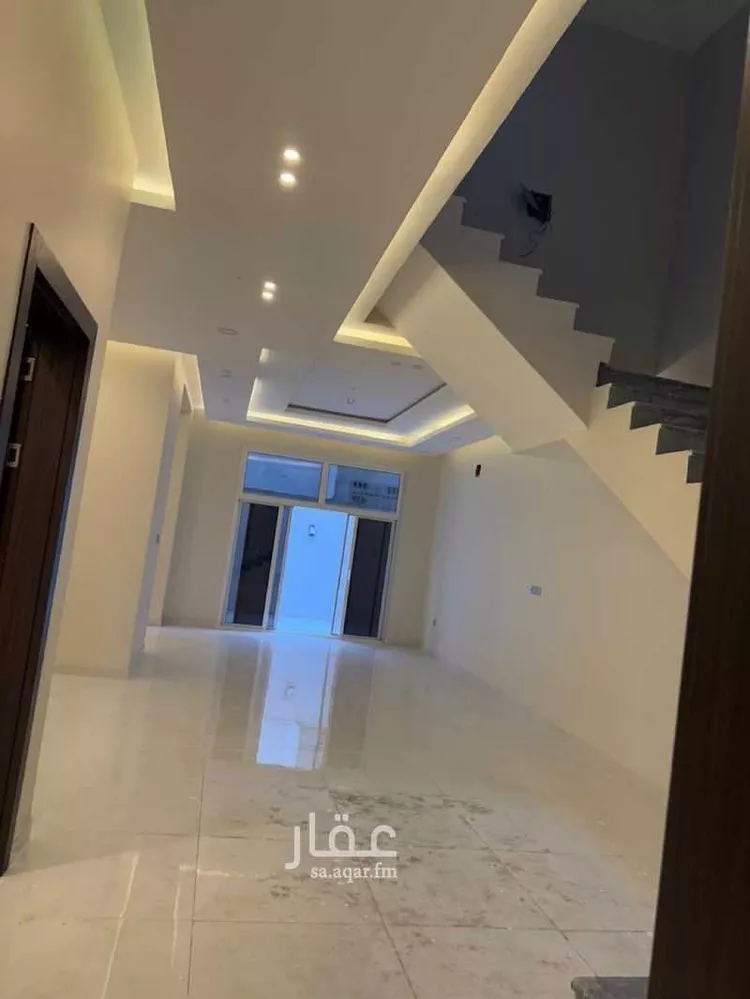 فيلا للبيع في شارع 11ا, حي الشراع, مدينة الخبر, المنطقة الشرقية صورة 2