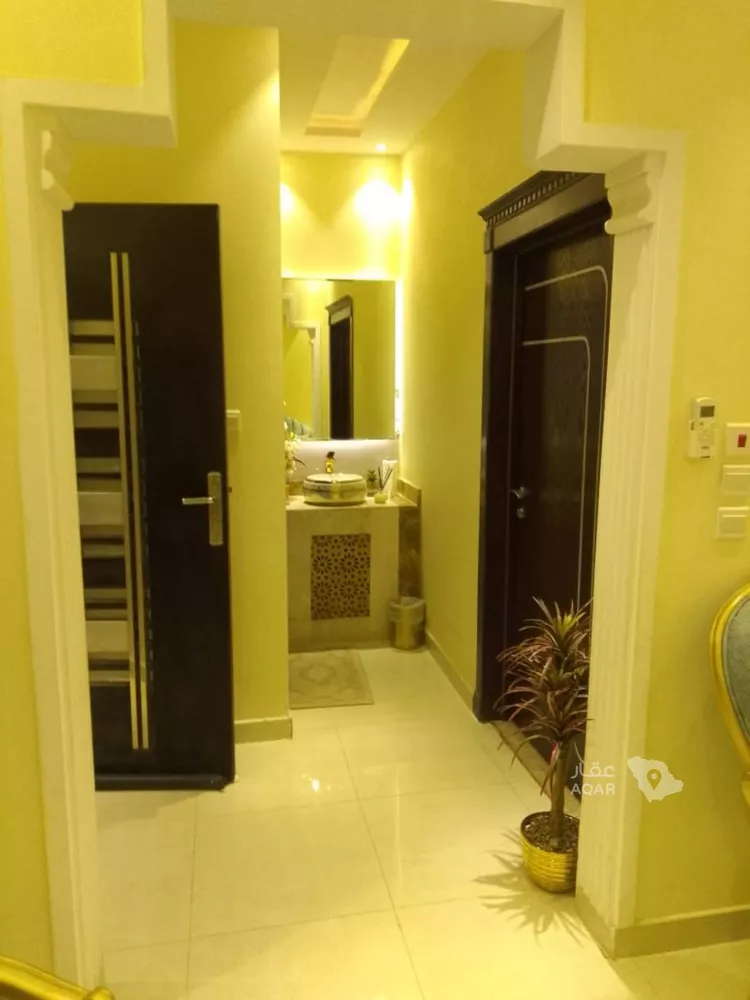 فيلا للإيجار في شارع حلل بنت أبي المكارم, حي المهدية, مدينة الرياض, منطقة الرياض 13