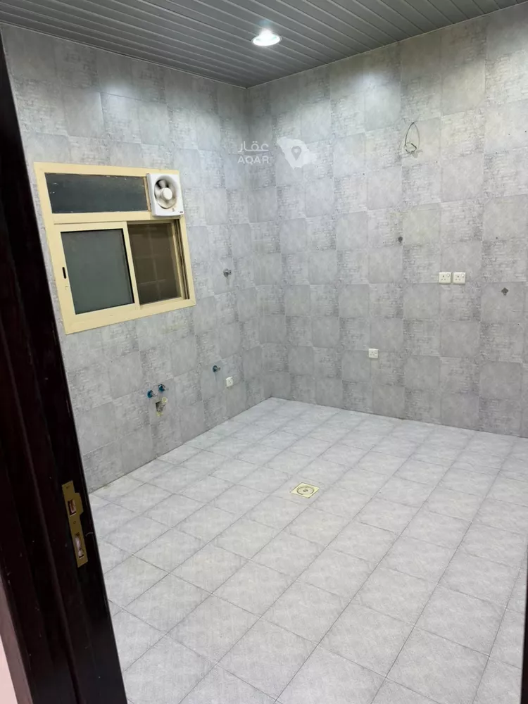 شقة للإيجار في شارع أبي بكر الآجري, حي المهدية, مدينة الرياض, منطقة الرياض 4