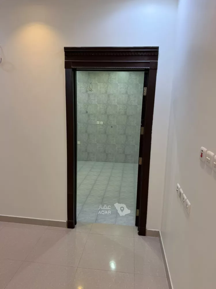 شقة للإيجار في شارع أبي بكر الآجري, حي المهدية, مدينة الرياض, منطقة الرياض 7