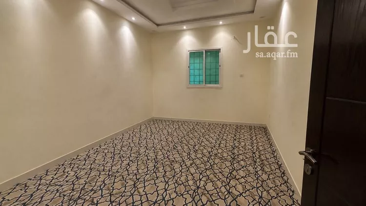 فيلا للبيع في شارع جبل المشايخ, حي القادسية, مدينة الرياض, منطقة الرياض صورة 5