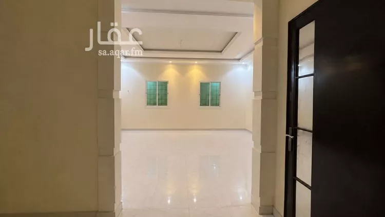 فيلا للبيع في شارع جبل المشايخ, حي القادسية, مدينة الرياض, منطقة الرياض 7