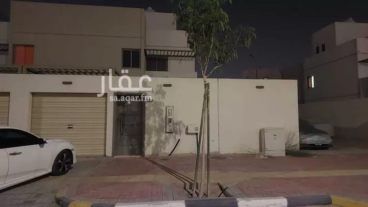 فيلا للإيجار في شارع خزيمة بن ثابت, حي الفرسان, مدينة الدمام, المنطقة الشرقية