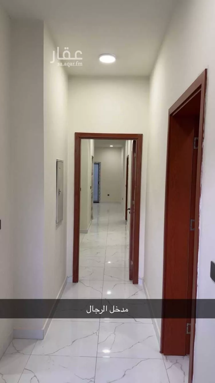 فيلا للإيجار في شارع خزيمة بن ثابت, حي الفرسان, مدينة الدمام, المنطقة الشرقية صورة 2