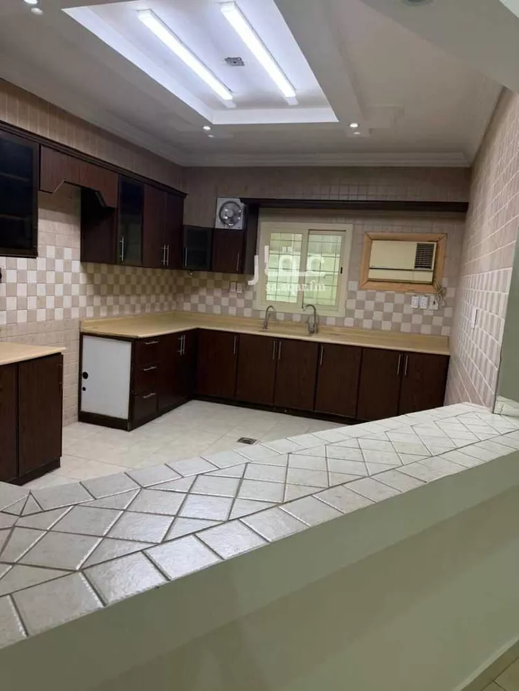 شقة للبيع في شارع الياقوت, حي الجوهرة, مدينة الدمام, المنطقة الشرقية صورة 3