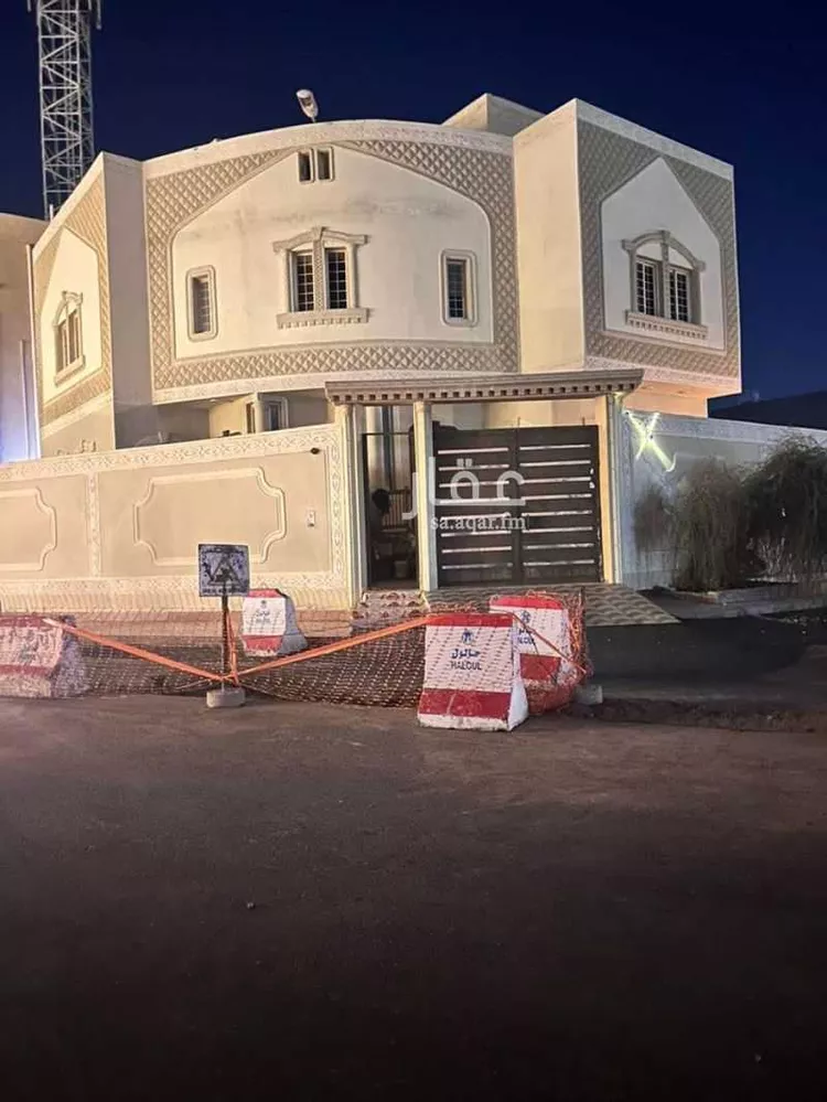 فيلا للإيجار في شارع عقبة شعار, حي الفروسية, مدينة جدة, منطقة مكة المكرمة