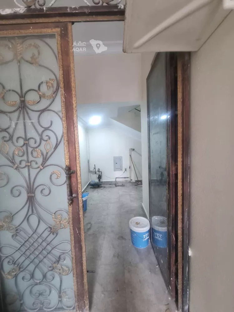 عمارة للإيجار في شارع الخبر, حي الخبر الجنوبية, مدينة الخبر, المنطقة الشرقية 6