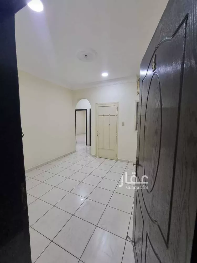 عمارة للإيجار في شارع ابها, حي الثقبة, مدينة الخبر, المنطقة الشرقية 10