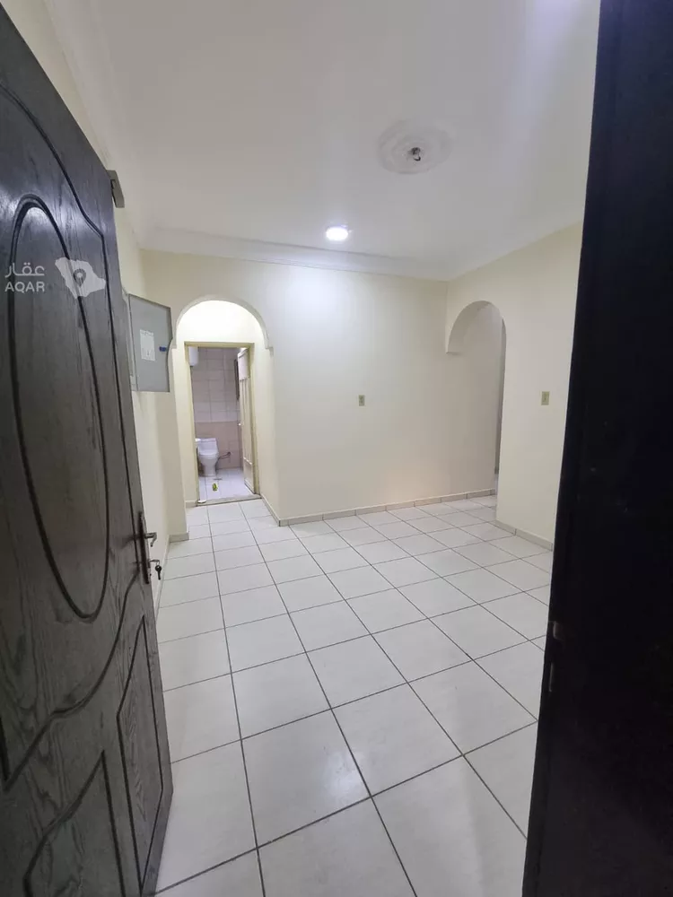 عمارة للإيجار في شارع الخبر, حي الخبر الجنوبية, مدينة الخبر, المنطقة الشرقية 18