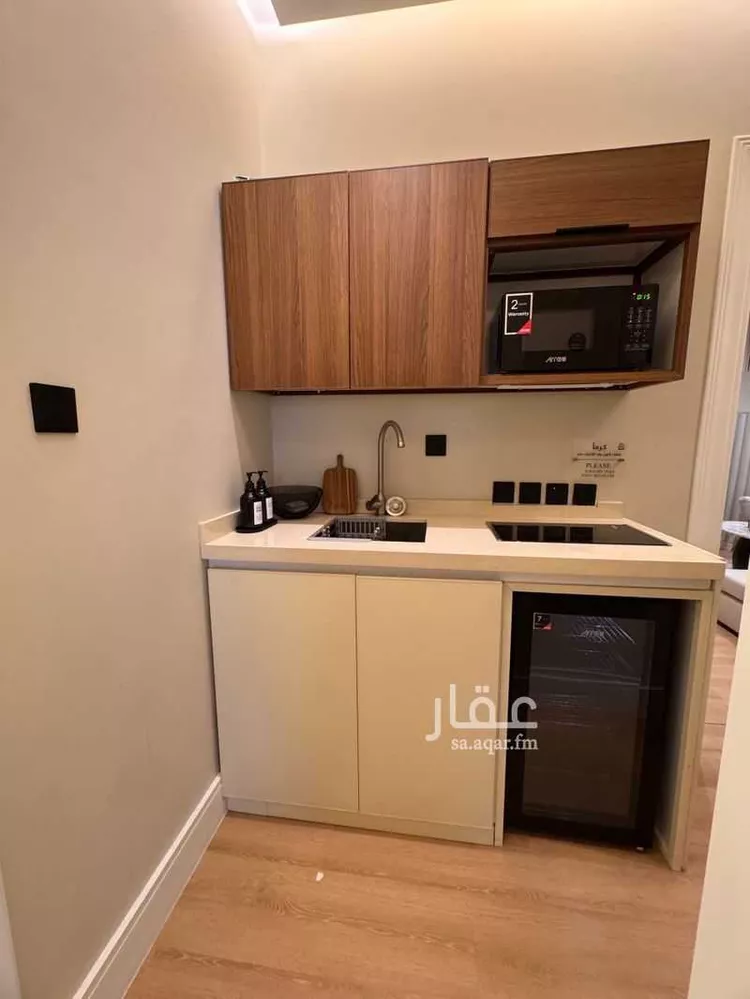 شقة للإيجار في شارع الأمير عبدالله بن فيصل بن فرحان آل سعو, حي القيروان, مدينة الرياض, منطقة الرياض 6