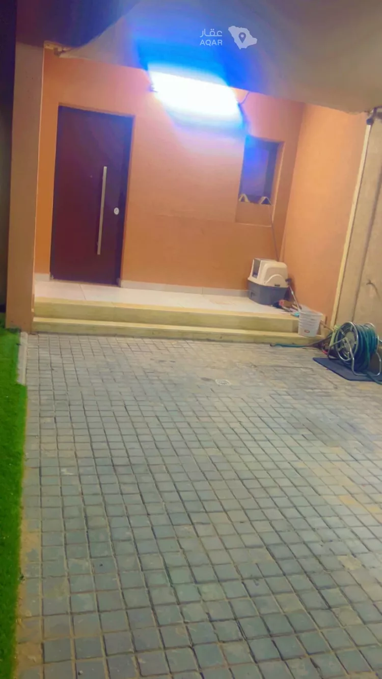 فيلا للإيجار في شارع عبدالرحمن الوهيبي ، حي الإسكان الأول ، الهفوف ، الاحساء صورة 3