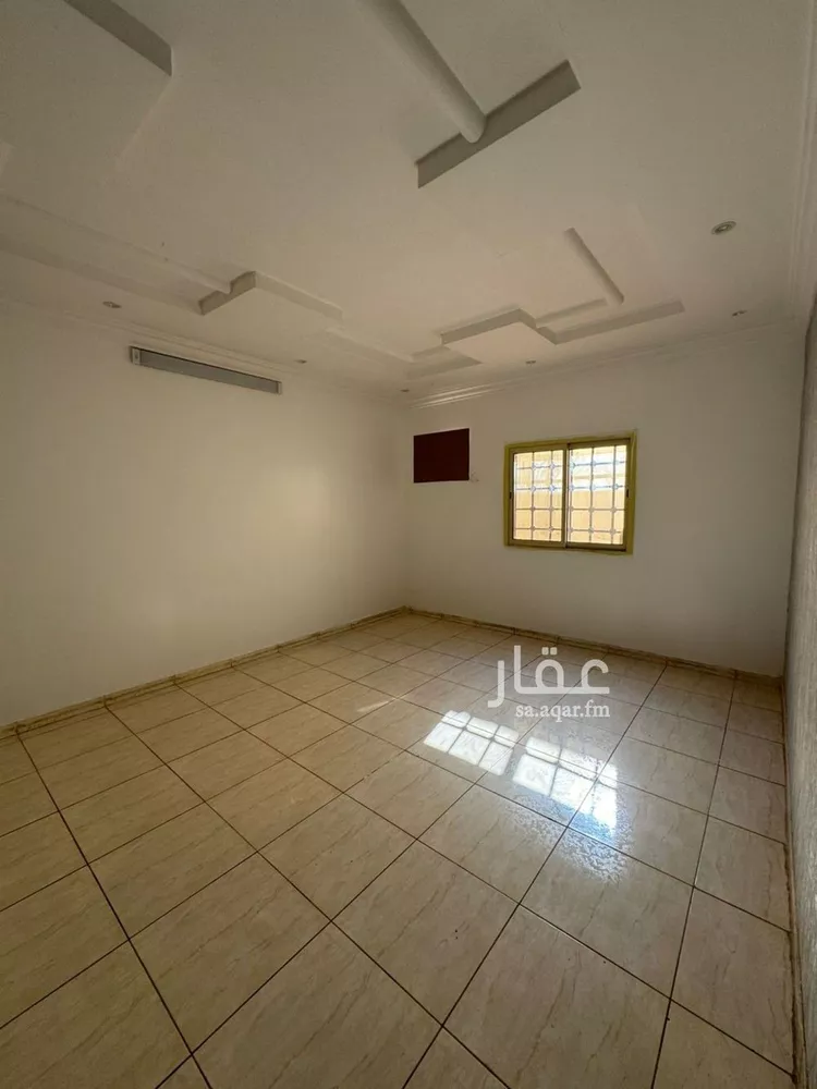 فيلا للبيع في شارع عرفات, حي الدار البيضاء, مدينة الرياض, منطقة الرياض صورة 4