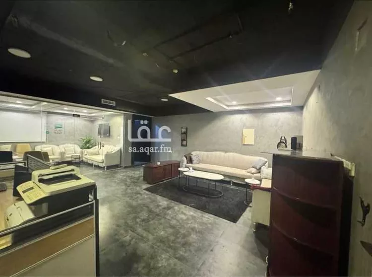 مكتب تجاري للإيجار في شارع ابي بكر الصديق, حي العارض, مدينة الرياض, منطقة الرياض صورة 3