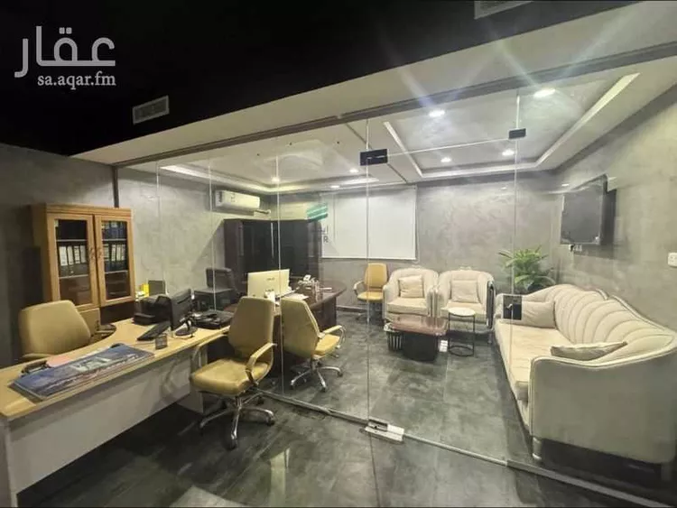 مكتب تجاري للإيجار في شارع ابي بكر الصديق, حي العارض, مدينة الرياض, منطقة الرياض صورة 5