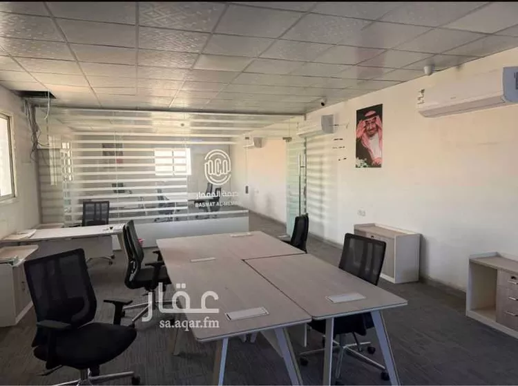 مكتب تجاري للإيجار في شارع ابي بكر الصديق, حي العارض, مدينة الرياض, منطقة الرياض