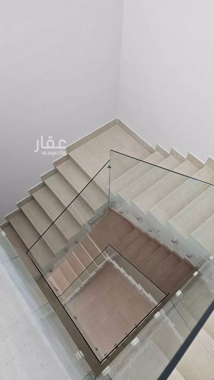 فيلا للإيجار في شارع الامير فيصل بن بندر بن عبدالعزيز الفرعي ، حي مطار الملك خالد الدولي ، الرياض ، منطقة الرياض 25