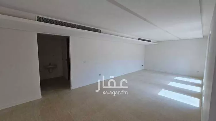 فيلا للإيجار في شارع الامير فيصل بن بندر بن عبدالعزيز الفرعي ، حي مطار الملك خالد الدولي ، الرياض ، منطقة الرياض 18
