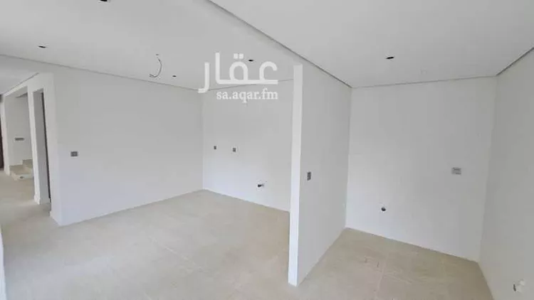 فيلا للإيجار في شارع الامير فيصل بن بندر بن عبدالعزيز الفرعي ، حي مطار الملك خالد الدولي ، الرياض ، منطقة الرياض صورة 3
