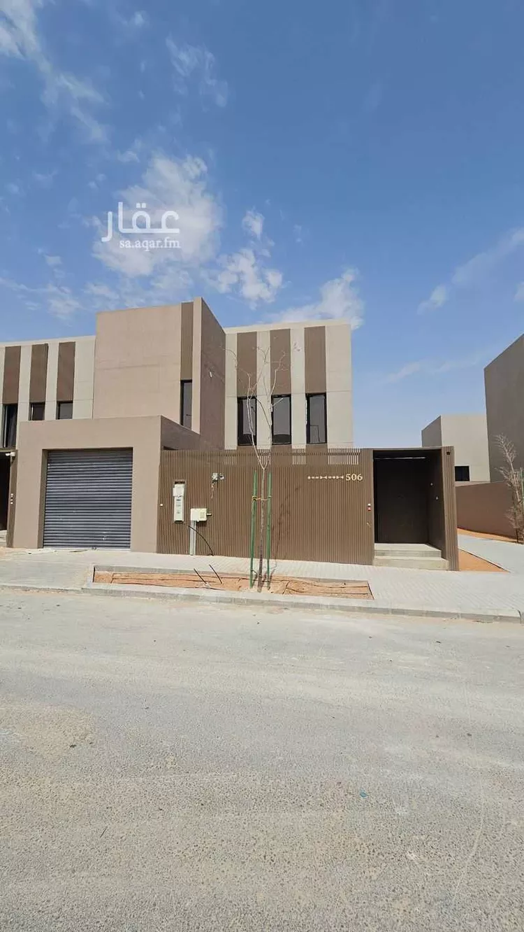 فيلا للإيجار في شارع الامير فيصل بن بندر بن عبدالعزيز الفرعي ، حي مطار الملك خالد الدولي ، الرياض ، منطقة الرياض 1 صورة