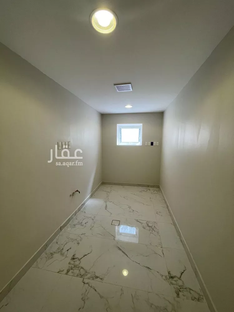 فيلا للبيع في شارع 7هـ, حي الحزام الأخضر, مدينة الخبر, المنطقة الشرقية صورة 3