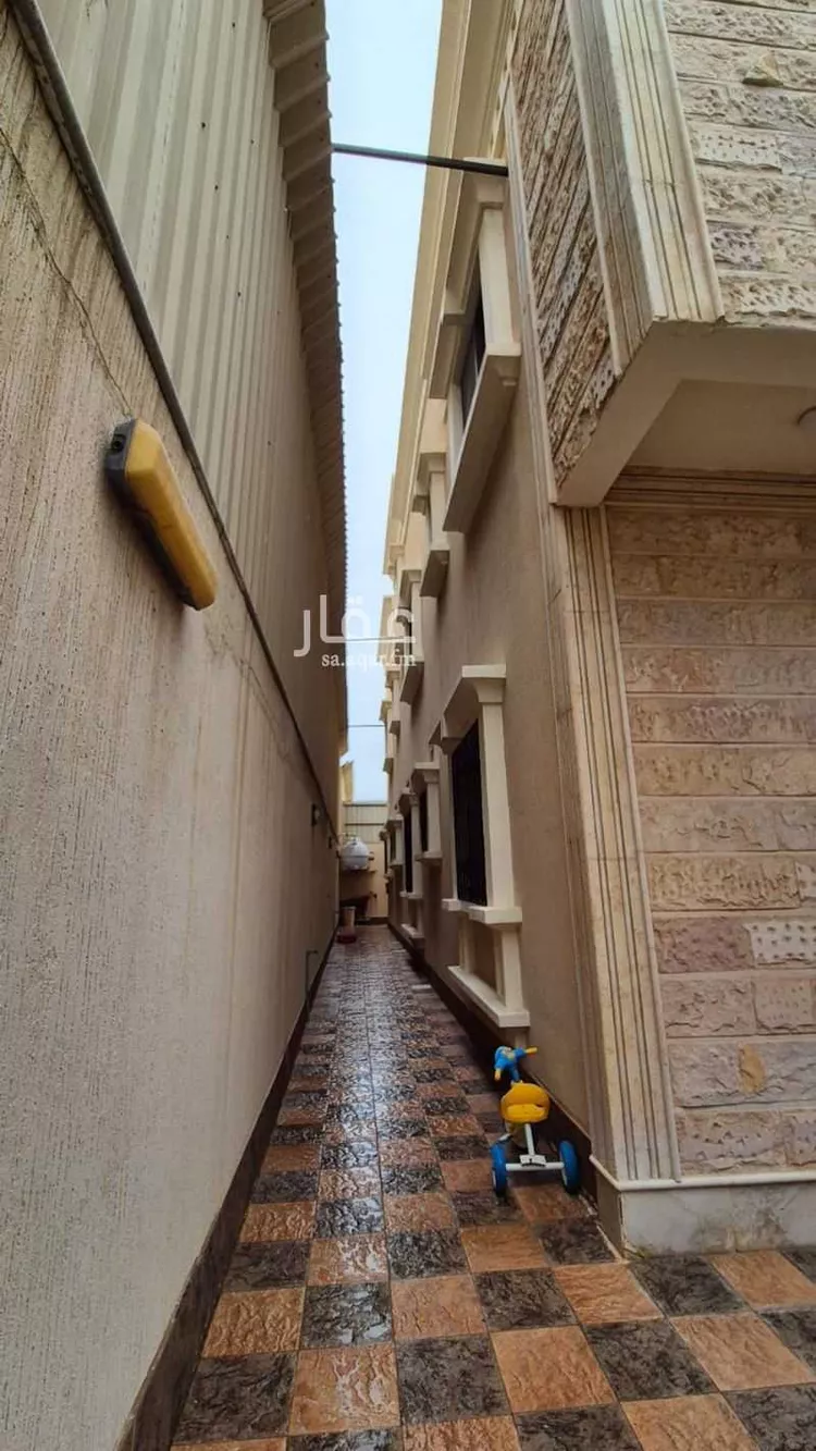 فيلا للبيع في شارع ابو بكر الصديق, حي المنتزة1, مدينة رأس تنورة, المنطقة الشرقية 8