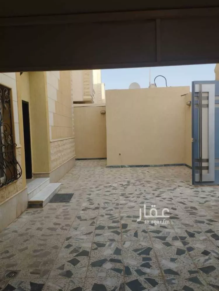 فيلا للإيجار في شارع القابل, حي الربيع, مدينة الرياض, منطقة الرياض