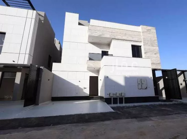 دور للبيع في شارع 2222, حي المعيزيلة, مدينة الرياض, منطقة الرياض