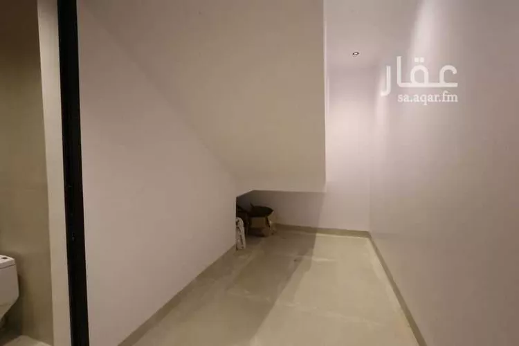 دور للبيع في شارع 2222, حي المعيزيلة, مدينة الرياض, منطقة الرياض 16