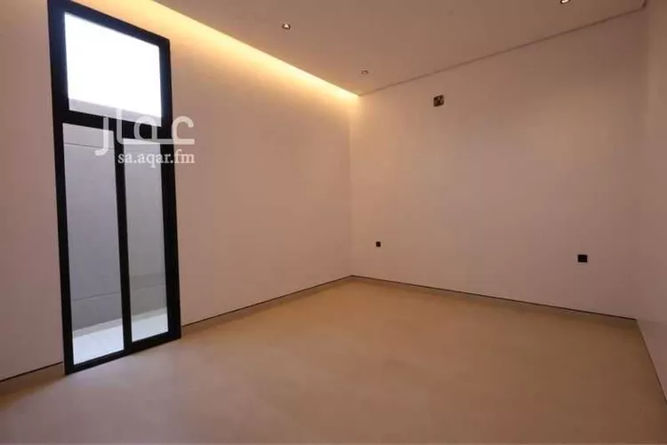 Floor for Sale in Riyadh Al Maizilah