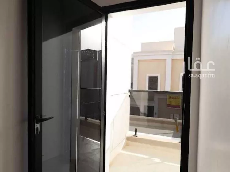 دور للبيع في شارع 2222, حي المعيزيلة, مدينة الرياض, منطقة الرياض 17