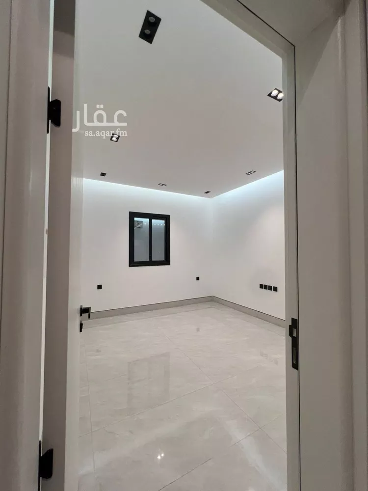 عمارة للإيجار في شارع ابن الطاهري, حي العروبة, مدينة الدمام, المنطقة الشرقية صورة 3