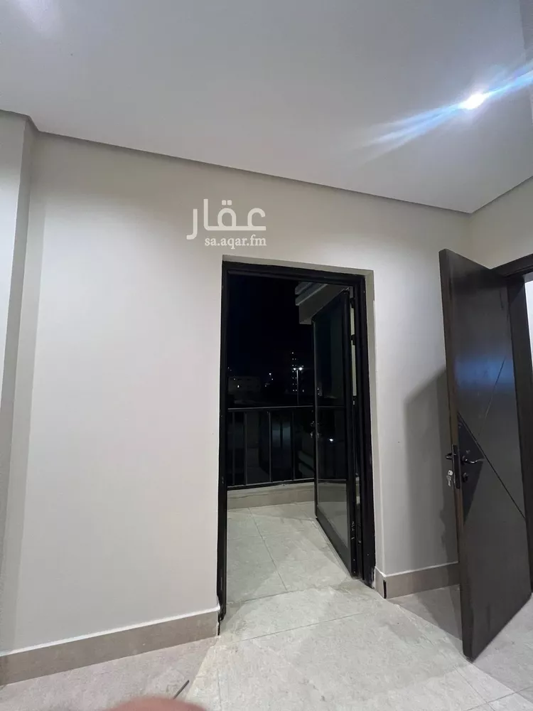شقة للبيع في شارع احمد بن عجيان, حي طيبة, مدينة الدمام, المنطقة الشرقية صورة 3