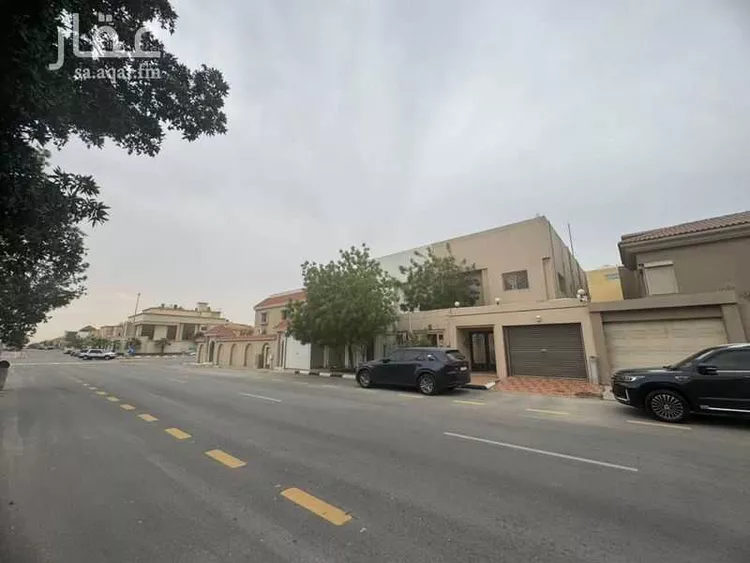 فيلا للبيع في شارع عبدالعزيز ابن باز, حي الفيصلية, مدينة الدمام, المنطقة الشرقية صورة 2