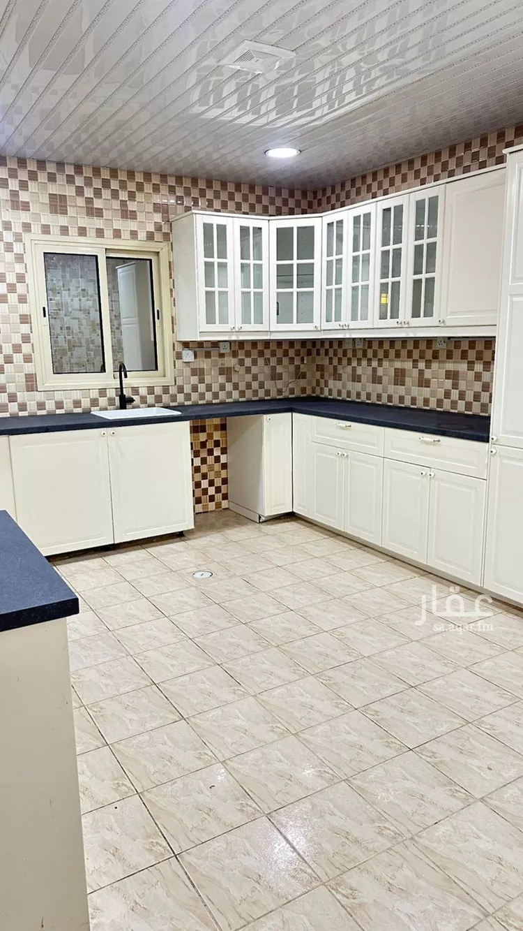 فيلا للإيجار في شارع 29أ, حي طيبة, مدينة الدمام, المنطقة الشرقية صورة 3