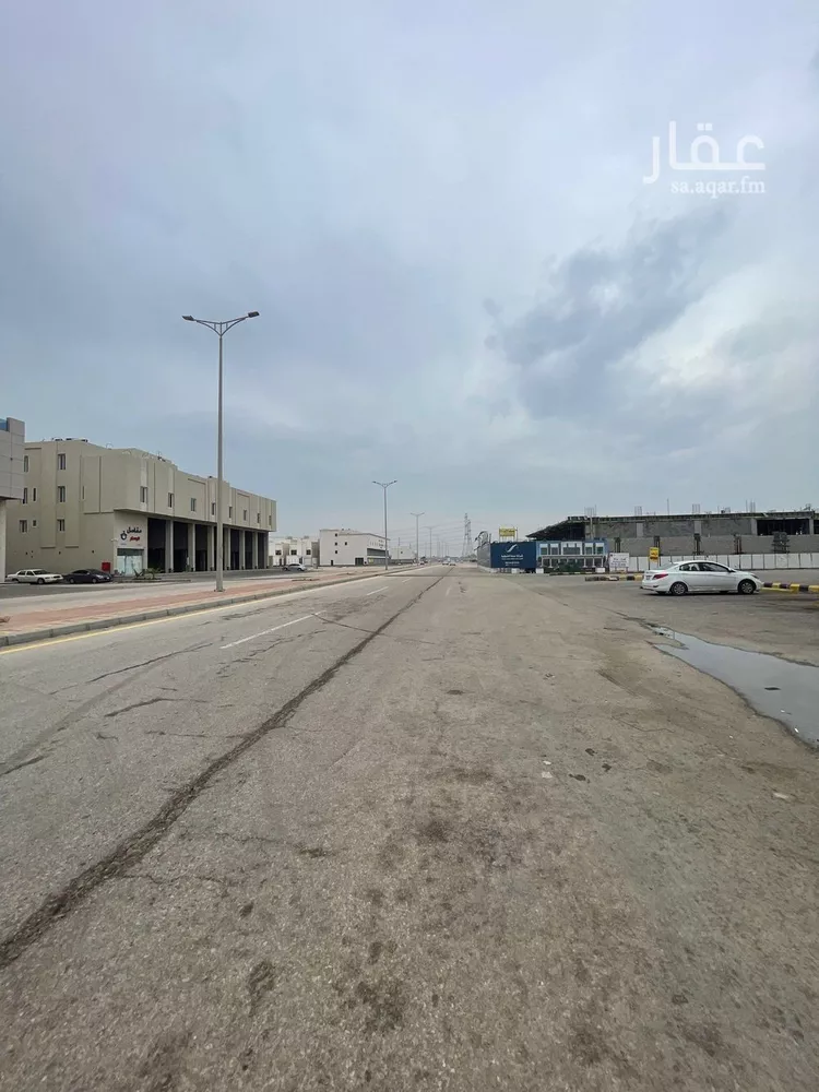 Shop for Rent in Dammam Al Amal صورة 3