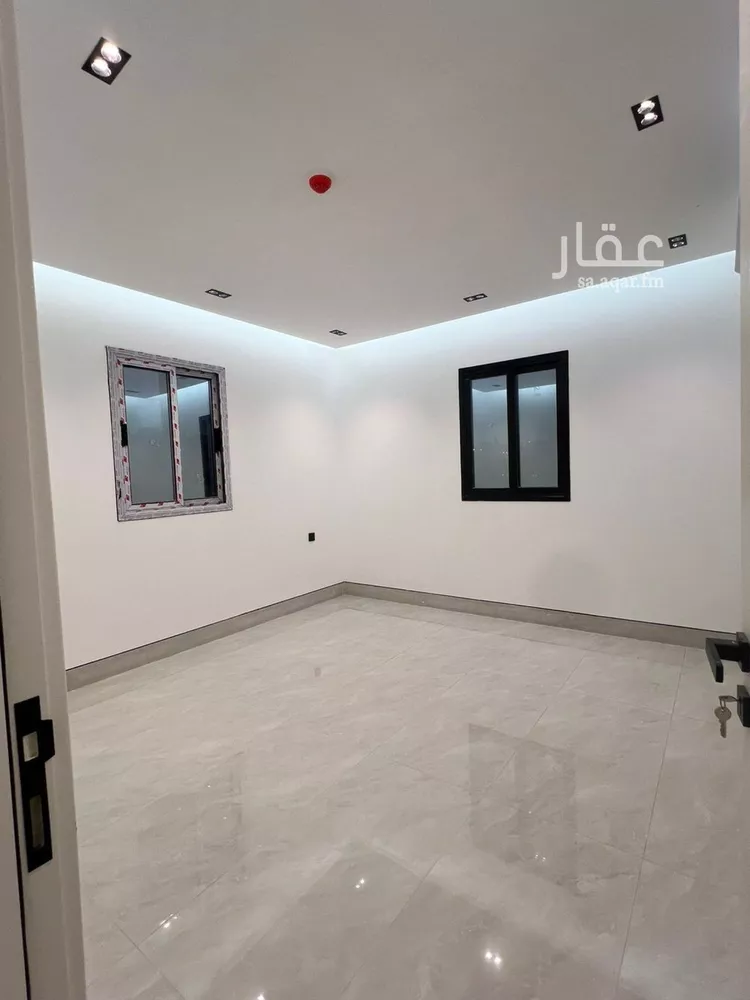 عمارة للإيجار في شارع ابن الطاهري, حي العروبة, مدينة الدمام, المنطقة الشرقية صورة 2