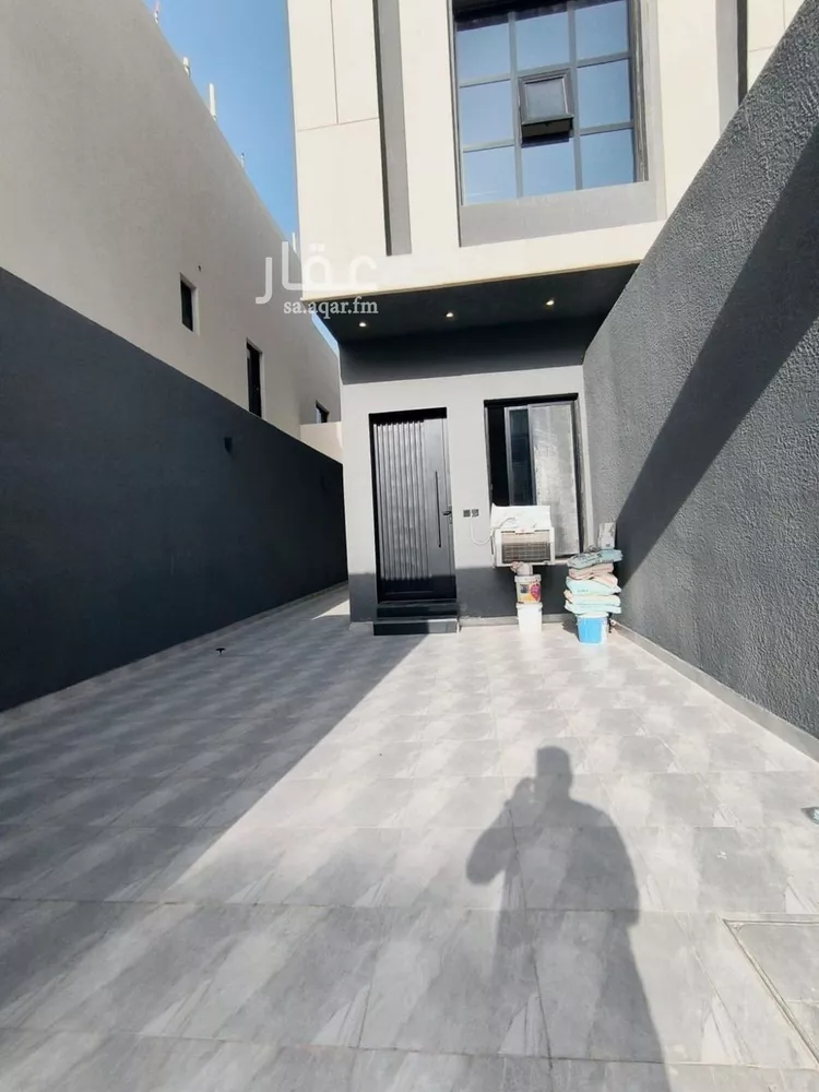 دور للبيع في شارع المفتي, حي طويق, مدينة الرياض, منطقة الرياض صورة 5