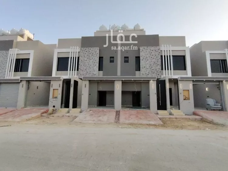 دور للبيع في شارع  مسلم, حي بدر, مدينة الرياض, منطقة الرياض