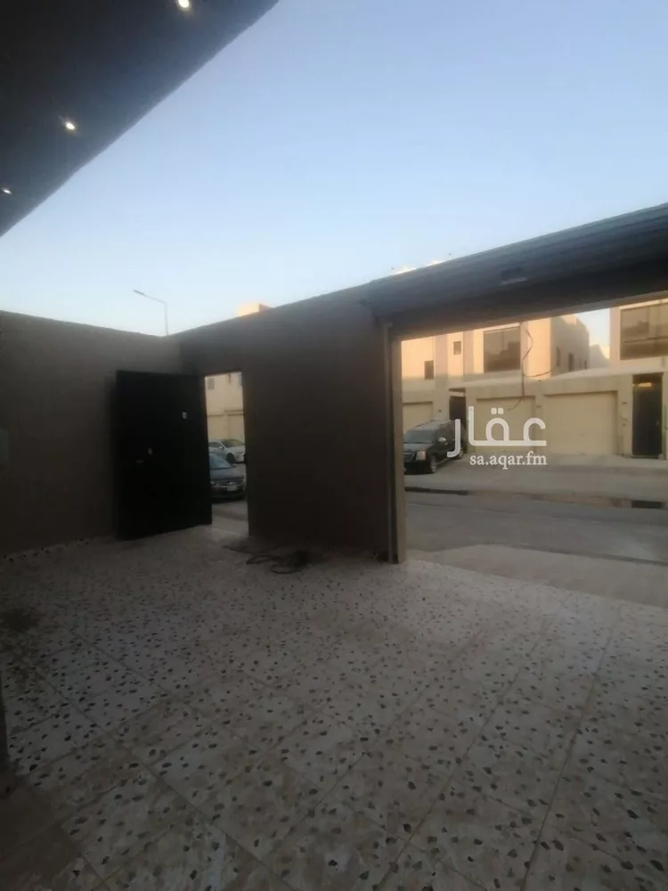 دور للبيع في شارع بدر, حي بدر, مدينة الرياض, منطقة الرياض صورة 4