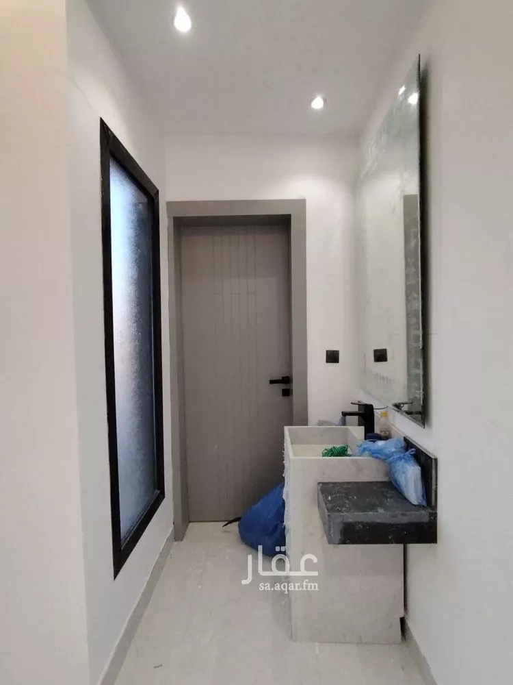 دور للبيع في شارع الامام البخاري, حي بدر, مدينة الرياض, منطقة الرياض صورة 5