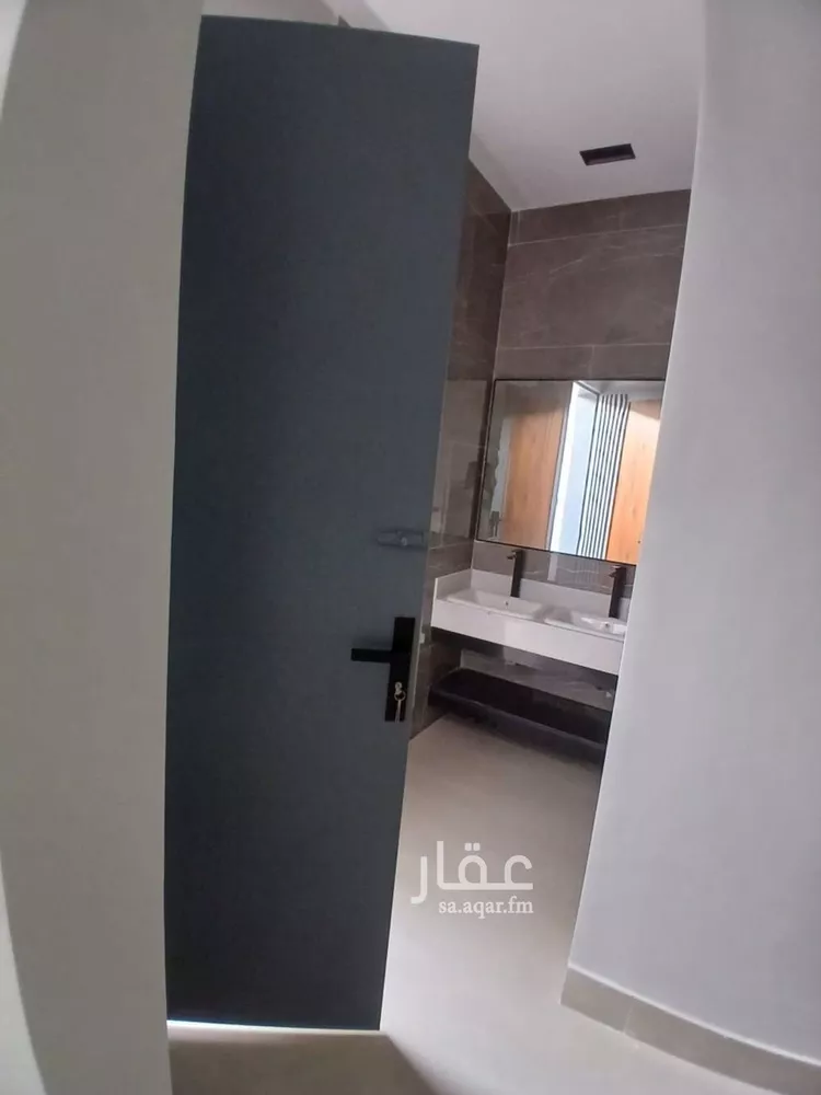 فيلا للبيع في شارع الخزرج, حي طويق, مدينة الرياض, منطقة الرياض 6