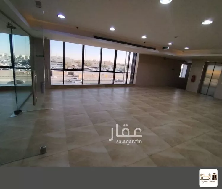 مكتب تجاري للإيجار في شارع عبدالله ابن سعود ابن عبدالعزيز الفرعي, حي الشهداء, مدينة الرياض, منطقة الرياض