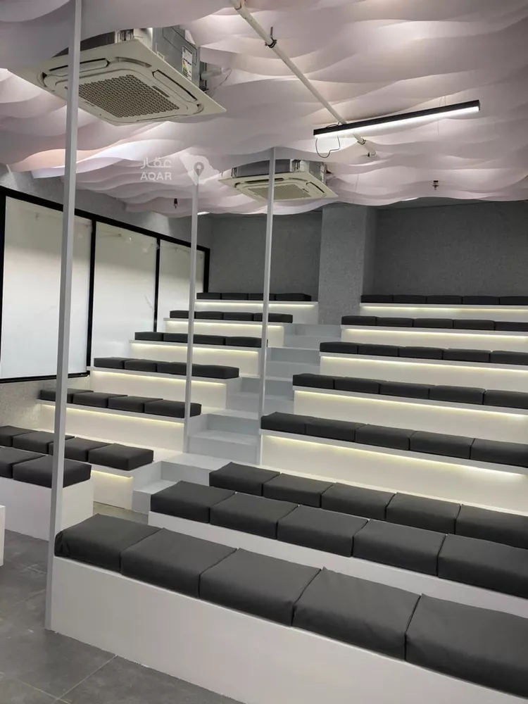 Commercial Office for Rent in Riyadh Ar Rawdah 7