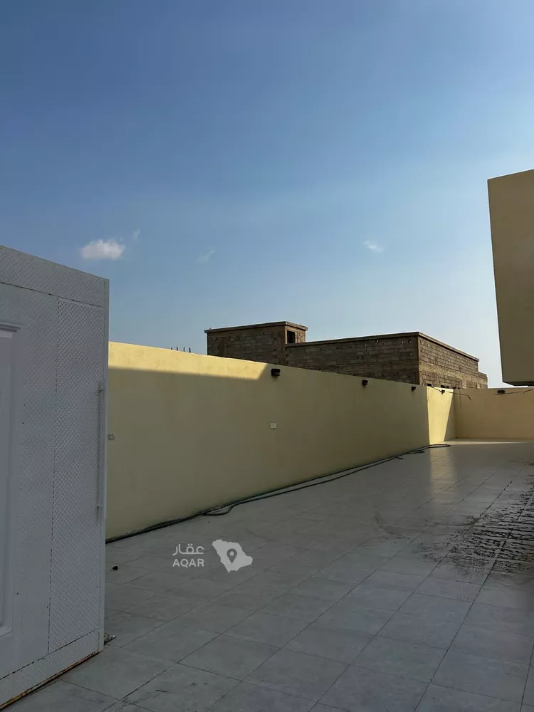 فيلا للإيجار في عتود ، الدرب 2