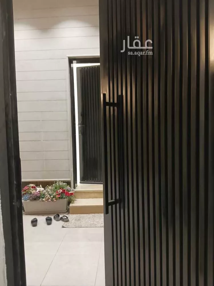 Floor for Sale in Riyadh Ad Dar Al Baida