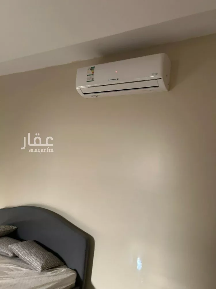 فيلا للإيجار في شارع الصفار الذهبي, حي عكاظ, مدينة الرياض, منطقة الرياض صورة 3