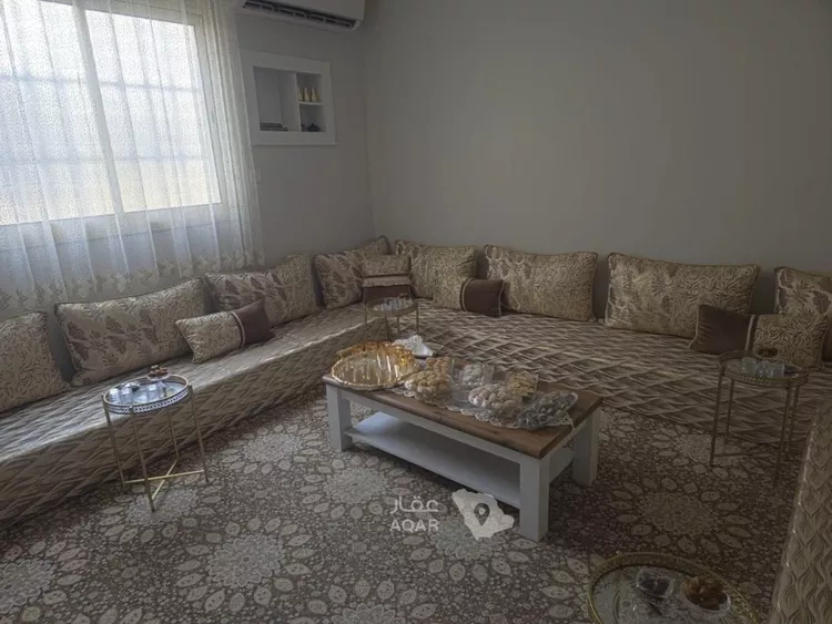 شقة للإيجار في شارع الصفية, حي إشبيلية, مدينة الرياض, منطقة الرياض 9